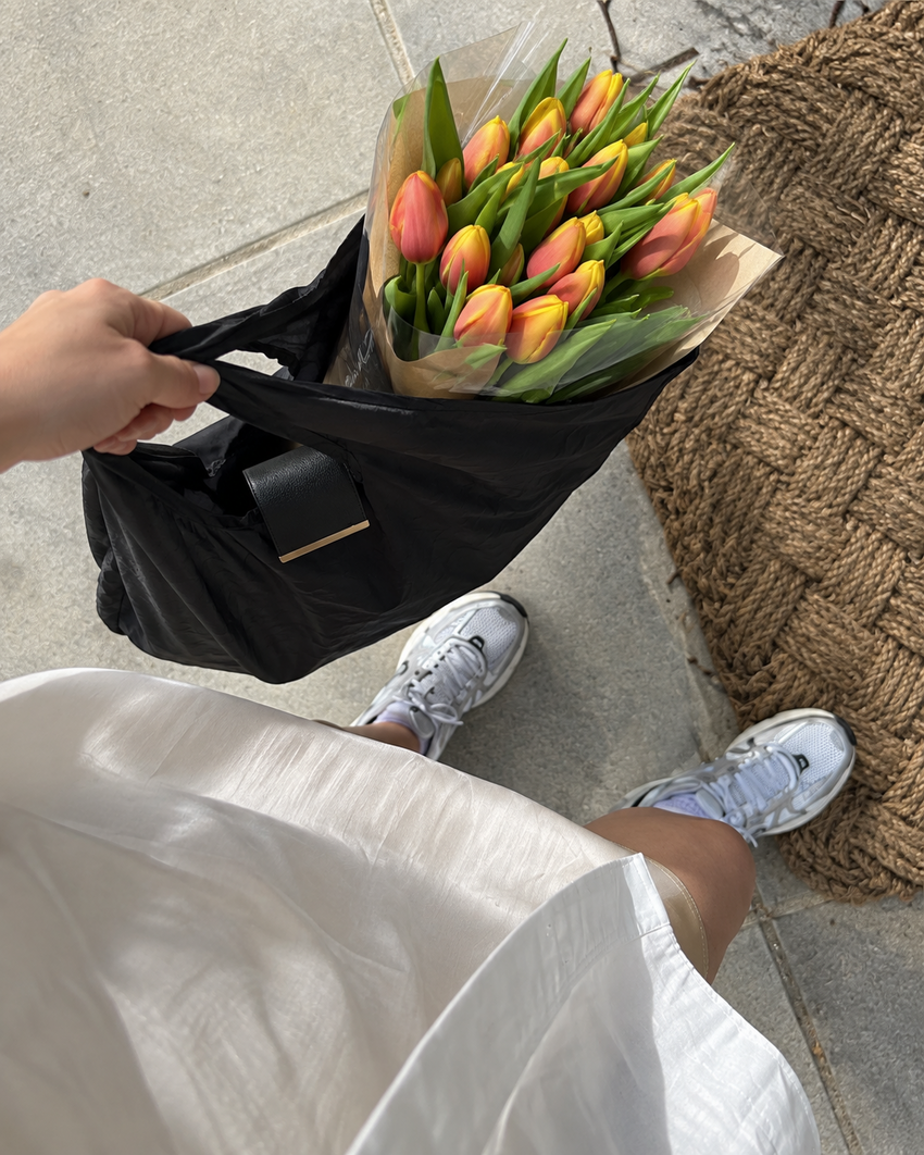 NOMO Keychain Tote onderweg, foto 1